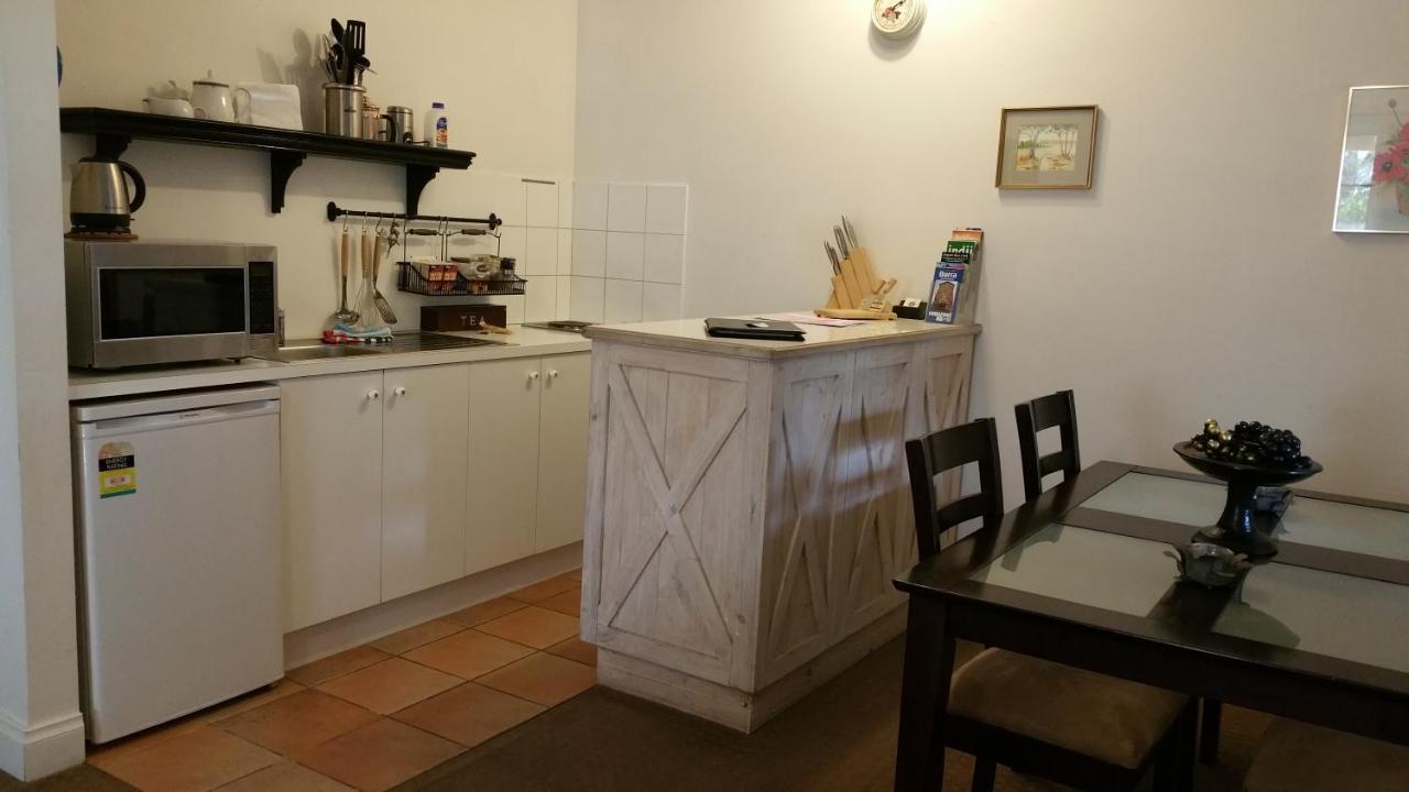 Amy'S House Bed & Breakfast Auburn Екстериор снимка